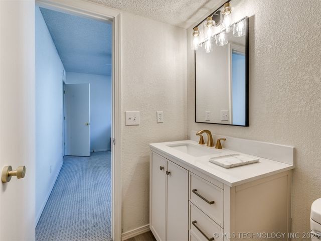 3716 E 85th Street, Tulsa, OK 74137