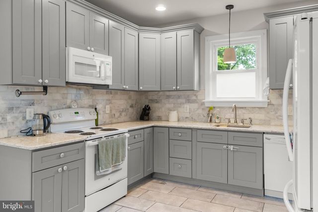 14 LEXINGTON AVE, Merchantville, NJ 08109