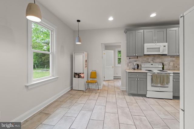 14 LEXINGTON AVE, Merchantville, NJ 08109