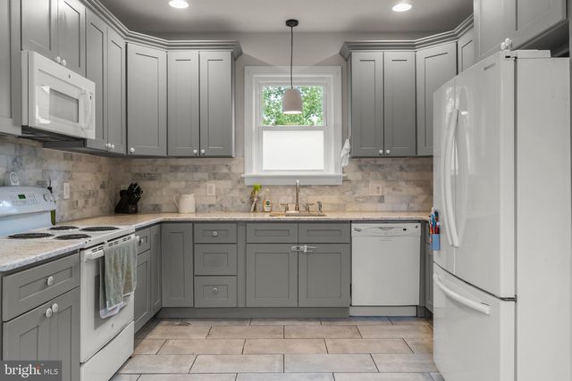 14 LEXINGTON AVE, Merchantville, NJ 08109