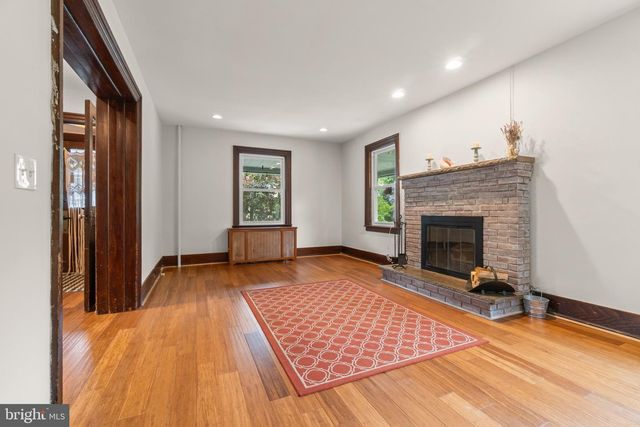 14 LEXINGTON AVE, Merchantville, NJ 08109