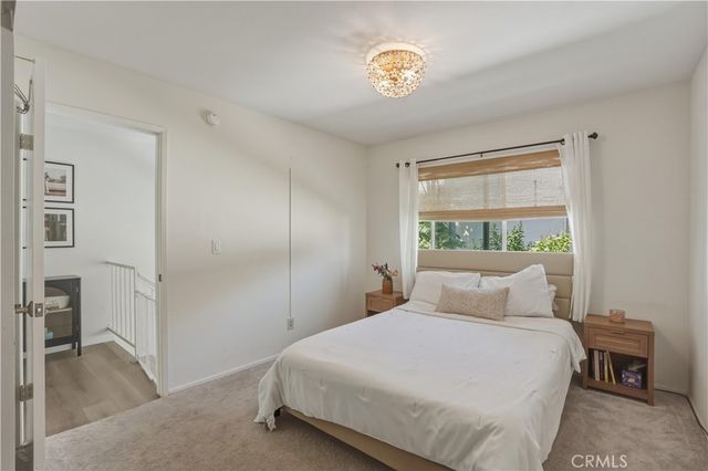 17221 Roscoe 11, Northridge, CA 91325