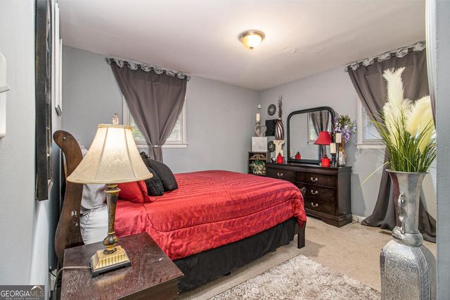 127 Ruzelle Drive SE, Atlanta, GA 30354