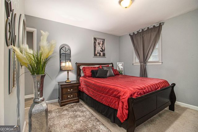127 Ruzelle Drive SE, Atlanta, GA 30354