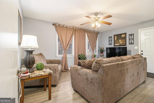 127 Ruzelle Drive SE, Atlanta, GA 30354