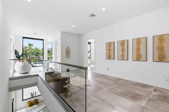 1671 ARLINGTON STREET, Sarasota, FL 34239