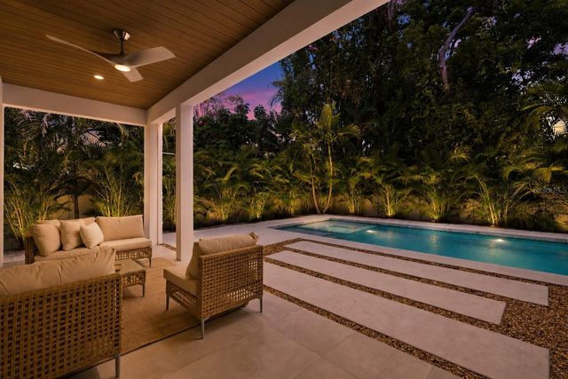 1671 ARLINGTON STREET, Sarasota, FL 34239