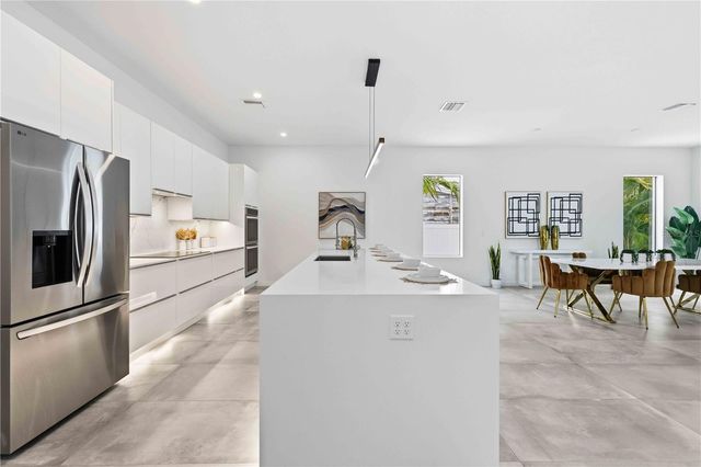 1671 ARLINGTON STREET, Sarasota, FL 34239