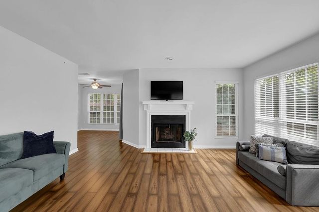 303 Mill Pond SE Court, Smyrna, GA 30082