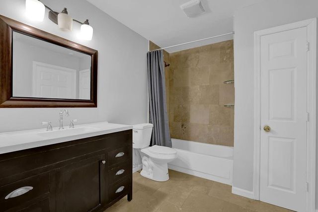 303 Mill Pond SE Court, Smyrna, GA 30082