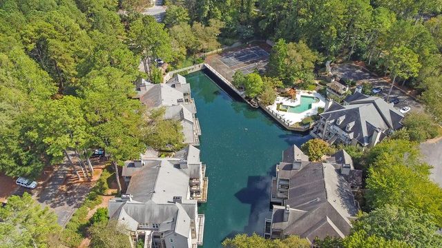 303 Mill Pond SE Court, Smyrna, GA 30082