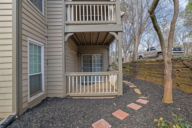 303 Mill Pond SE Court, Smyrna, GA 30082