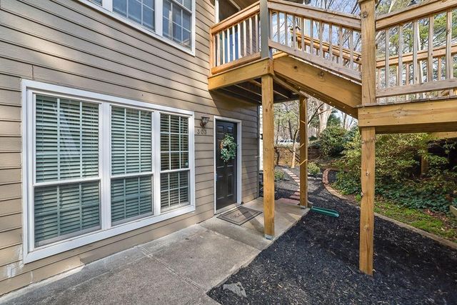 303 Mill Pond SE Court, Smyrna, GA 30082