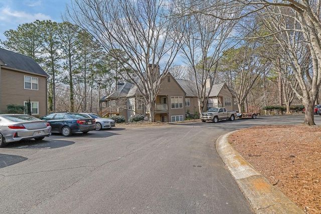 303 Mill Pond SE Court, Smyrna, GA 30082