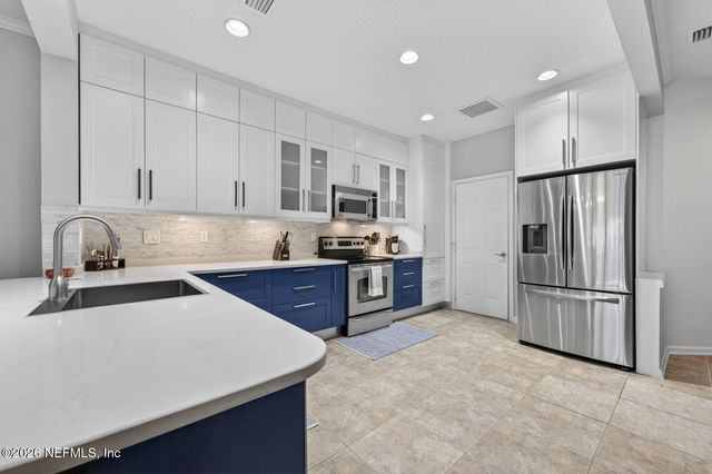 4166 HIGHWOOD Drive, Jacksonville, FL 32216