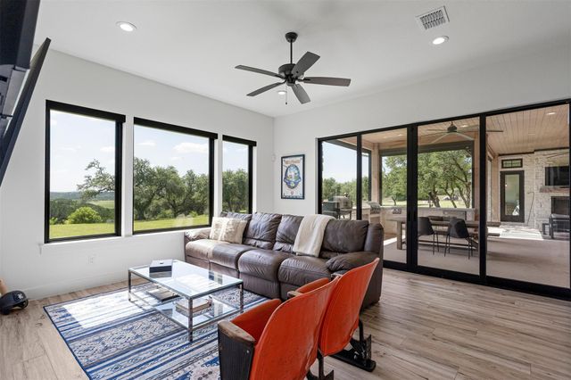 3706 Tuscany DR, Driftwood, TX 78619