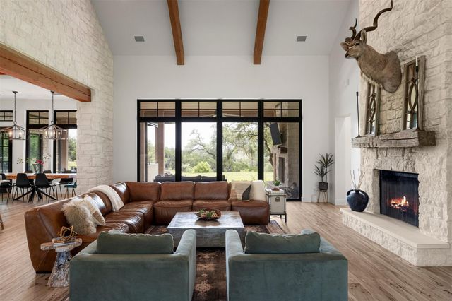 3706 Tuscany DR, Driftwood, TX 78619