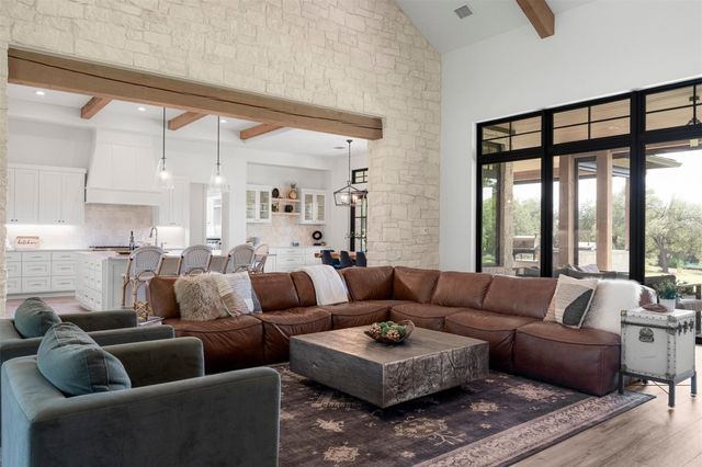 3706 Tuscany DR, Driftwood, TX 78619