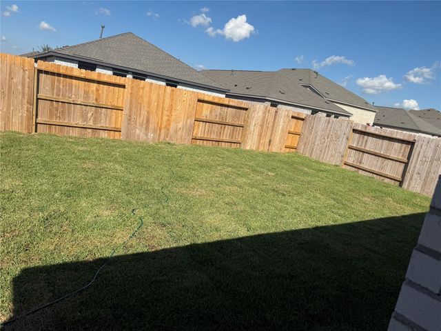 2527 Night Emerald Drive, Rosharon, TX 77583