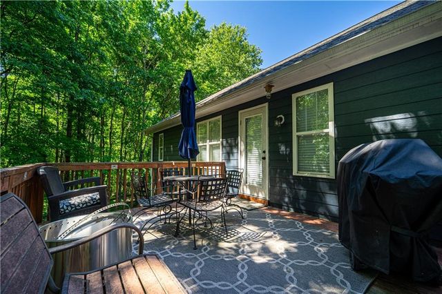 120 Douthit Bridge Road, Dallas, GA 30132