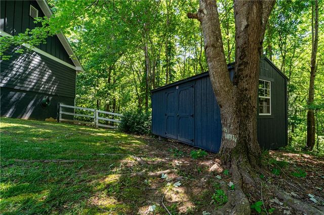 120 Douthit Bridge Road, Dallas, GA 30132