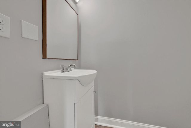 2423 DENISON ST, Baltimore, MD 21216