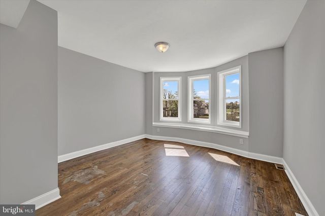 2423 DENISON ST, Baltimore, MD 21216