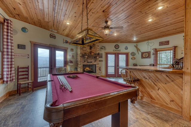 40 Teagan Way, Hiawassee, GA 30546