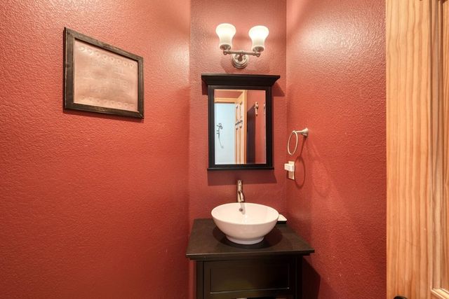 40 Teagan Way, Hiawassee, GA 30546