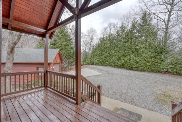 40 Teagan Way, Hiawassee, GA 30546