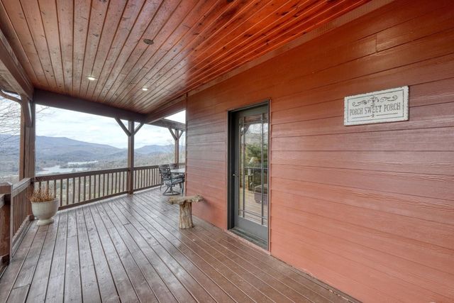 40 Teagan Way, Hiawassee, GA 30546