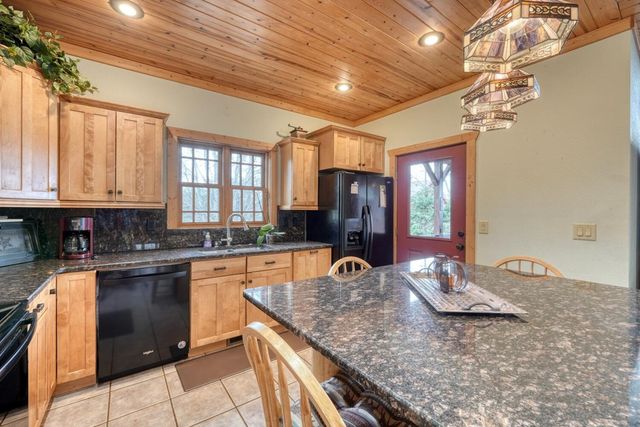 40 Teagan Way, Hiawassee, GA 30546