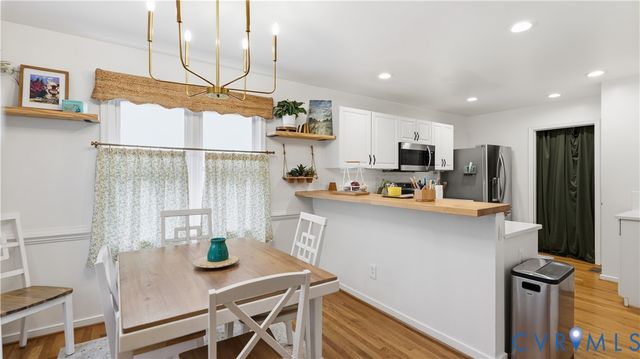 12488 Grace Hill Ln, Glen Allen, VA 23059