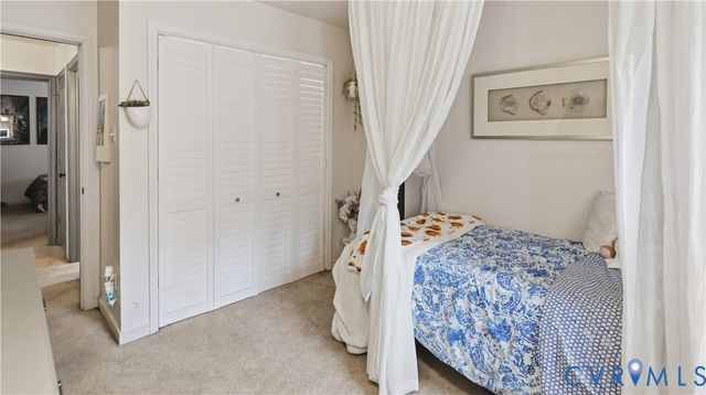 12488 Grace Hill Ln, Glen Allen, VA 23059