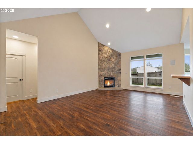 1860 Se RAFAELA Ln, Milwaukie, OR 97222