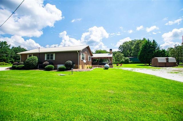 401 W Jonesville Road W, Bowdon, GA 30108