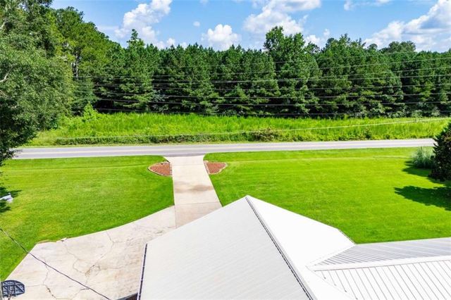 401 W Jonesville Road W, Bowdon, GA 30108