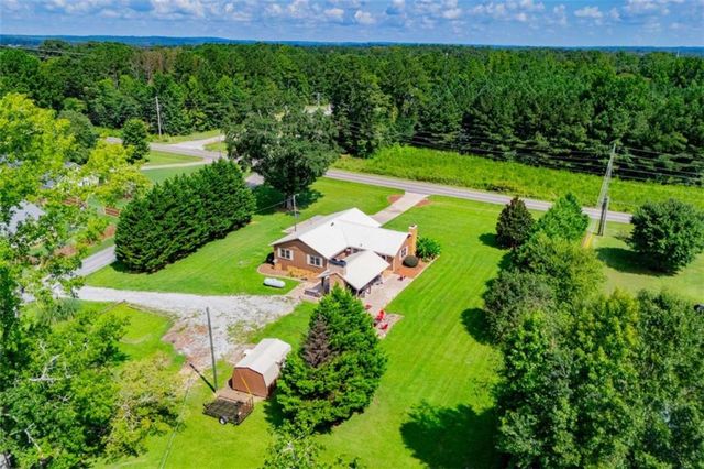401 W Jonesville Road W, Bowdon, GA 30108