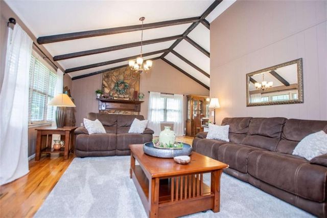 401 W Jonesville Road W, Bowdon, GA 30108