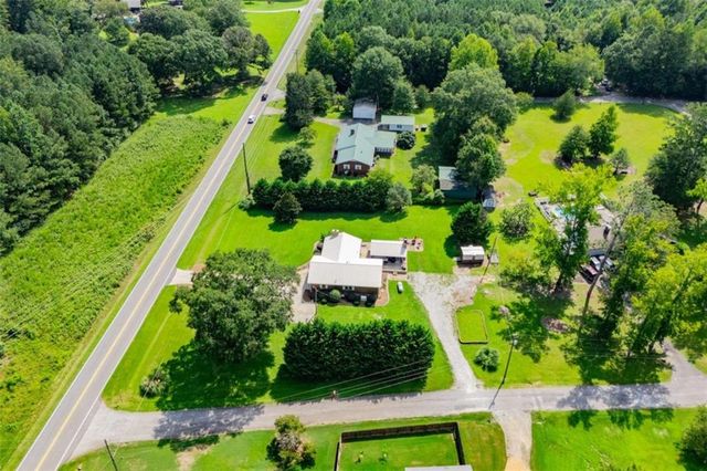 401 W Jonesville Road W, Bowdon, GA 30108