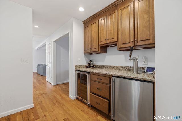 5 Tom Allyn Court, Ledyard, CT 06335