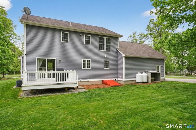 5 Tom Allyn Court, Ledyard, CT 06335