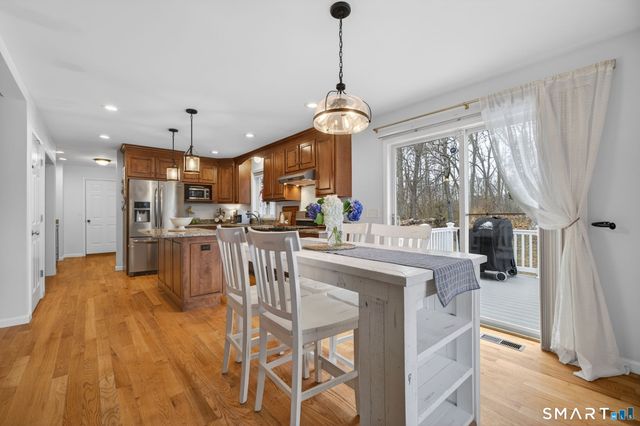 5 Tom Allyn Court, Ledyard, CT 06335