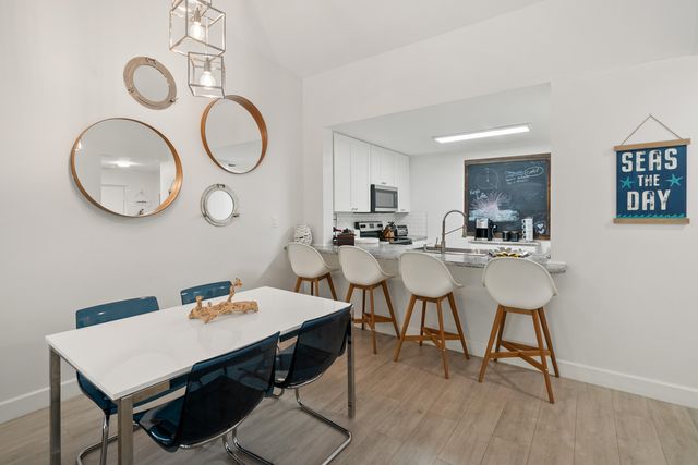 9871 Leeward Avenue, Key Largo, FL 33037