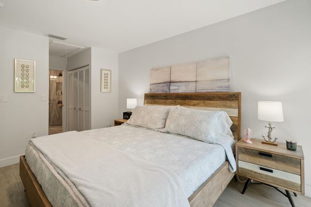 9871 Leeward Avenue, Key Largo, FL 33037