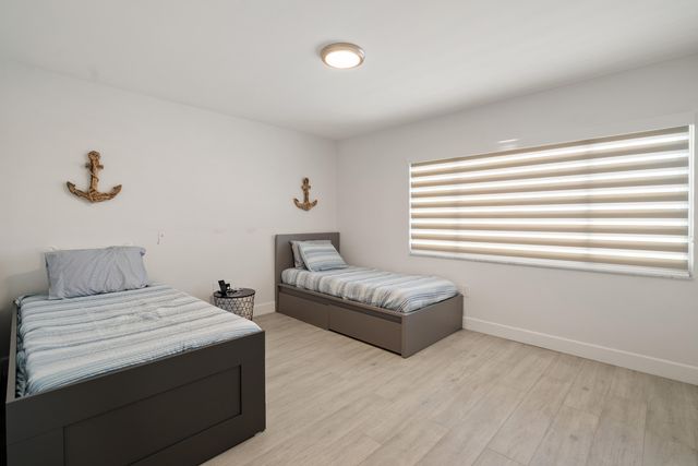 9871 Leeward Avenue, Key Largo, FL 33037