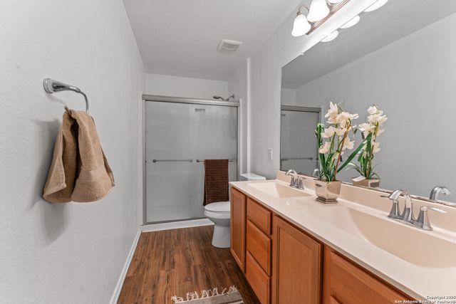 1326 Big Lk, San Antonio, TX 78245