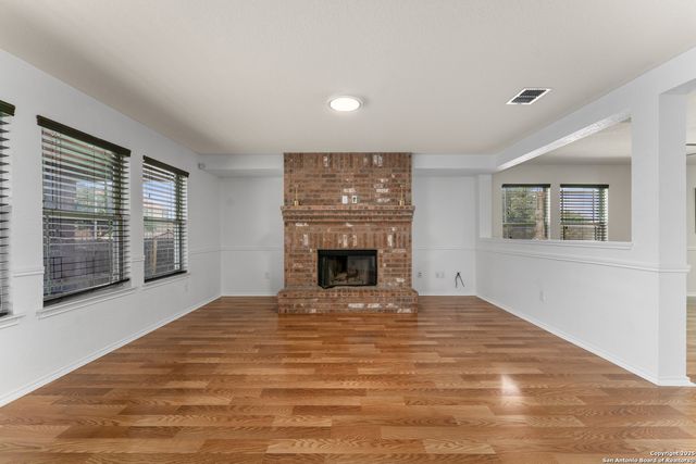 1326 Big Lk, San Antonio, TX 78245