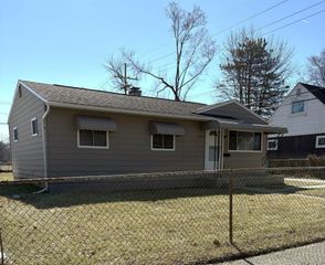 2886 Appleridge Street, Ypsilanti Twp, MI 48198
