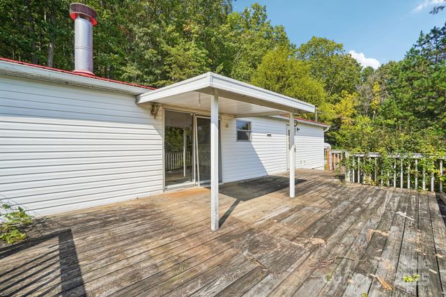 17 St Bernard Lane, Candler, NC 28715
